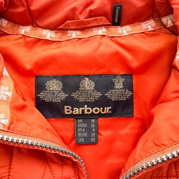 Barbour Ladies Shillhope Gilet Vest Size US 6 UK 10 Coral Orange Red Puffer - Picture 3 of 6